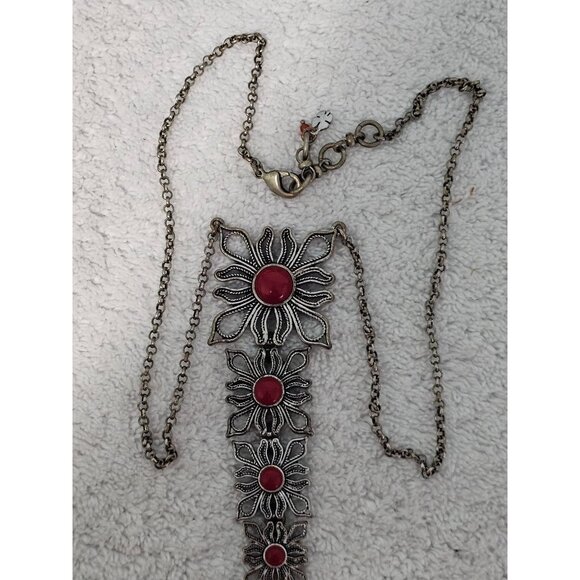 Vintage Silver Tone Necklace with Red Stone Cabochon Accents 22" - Picture 3 of 6